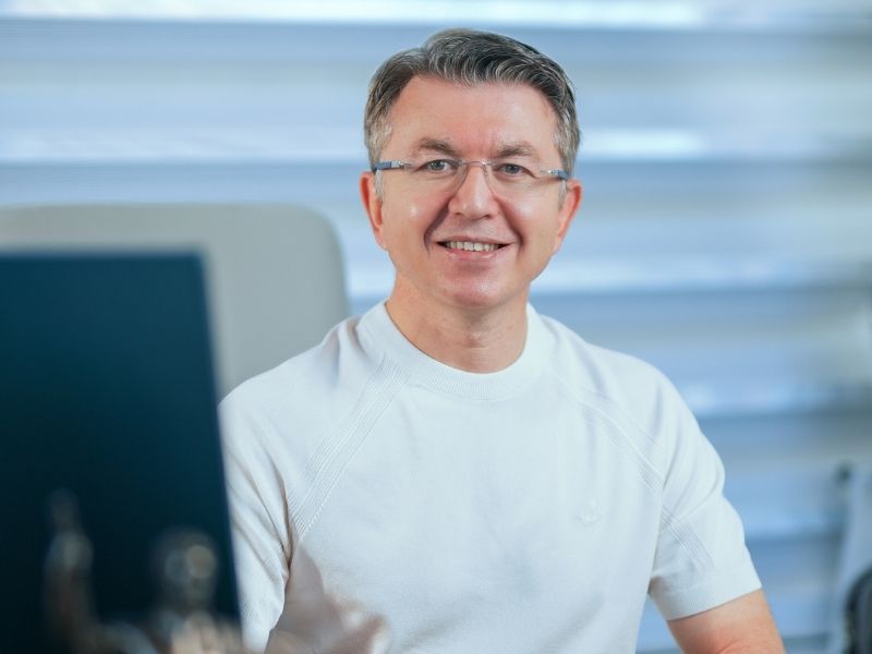 Prof. Dr. Ali Ersin Zümrütbaş